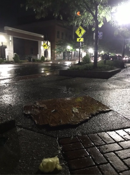 PHOTO Downtown Jefferson City Looks Like Darkened Ghost Town Out Of Movie After Tornado Hits