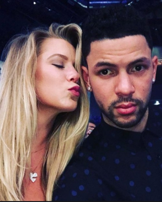 PHOTO Austin Rivers' Blonde Girlfriend Kissing Him