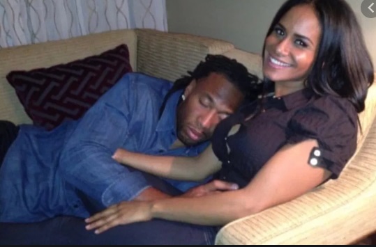 PHOTO Larry Fitzgerald Taking A Nap On His Girlfriend's Lap