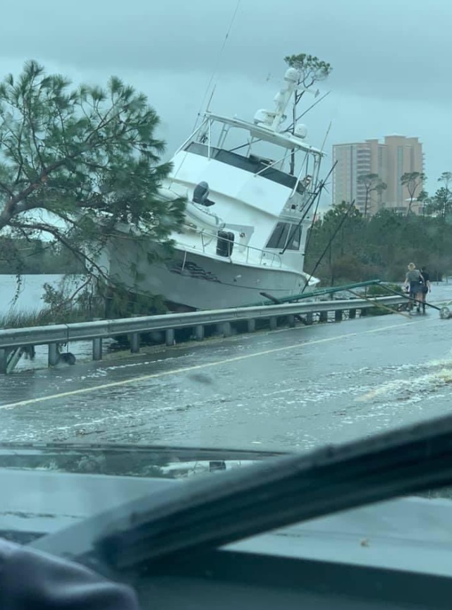 PHOTO Trump Boat Rally In Florida Cancelled Because Boat Crashed Into Guard Rail