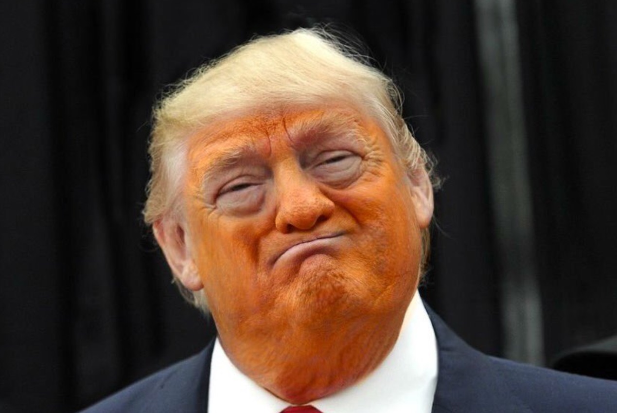 PHOTO Donald Trump's Face Turned Into Fat Hulk Face