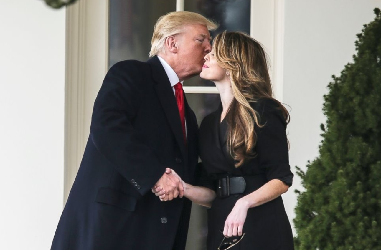 PHOTO Hope Hicks Enjoying An Intimate Kiss With Donald Trump