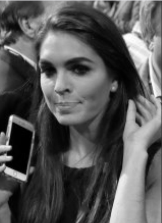 PHOTO Hope Hicks Taking A Selfie