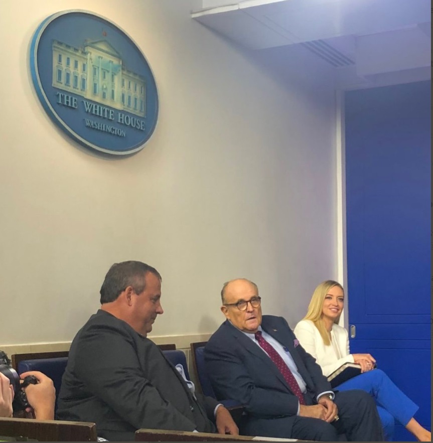 PHOTO Kayleigh McEnany Sitting Next To Chris Christie Without Wearing A Mask