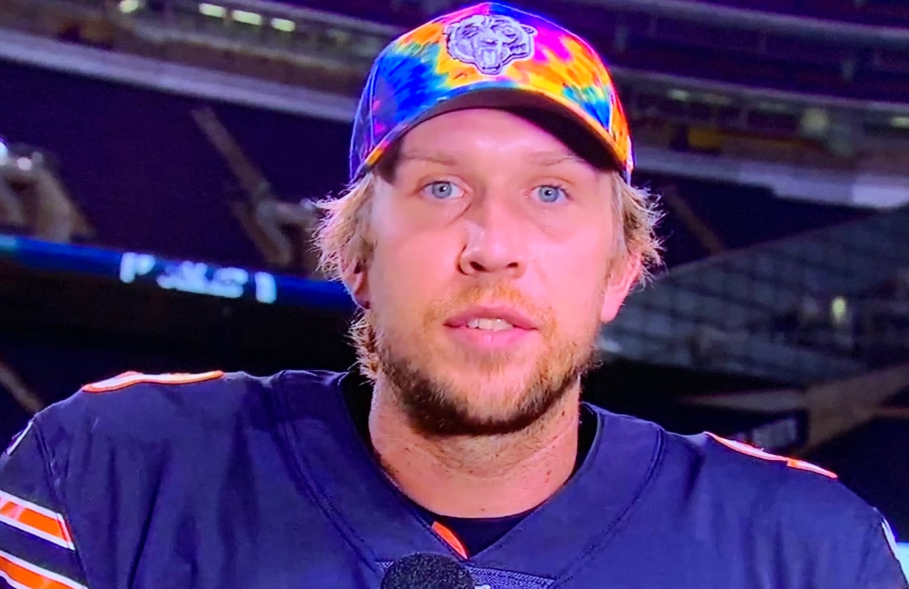 PHOTO Nick Foles Looks Like A Pedo With Tie Dye Hat Staring Into FOX NFL Camera