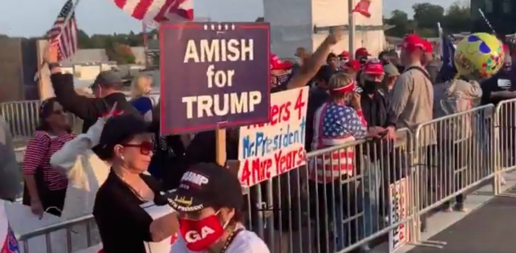 PHOTO White Lady Outside Walter Reed Who Isn't Amish Holding Amish For Trump Sign