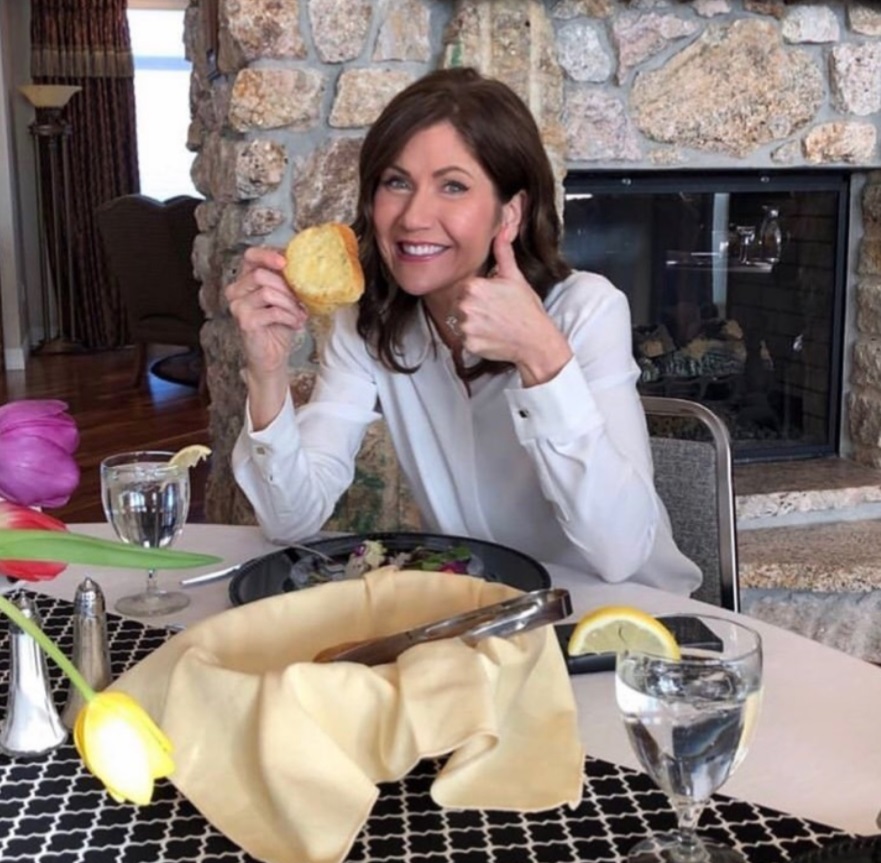 PHOTO Kristi Noem Eating Garlic Bread