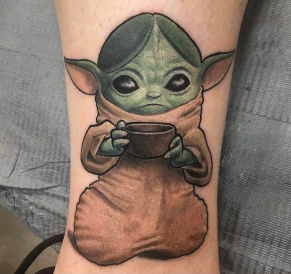 PHOTO Ugly Chick Gets Baby Yoda Alien Tattoo And Immediately Regrets It