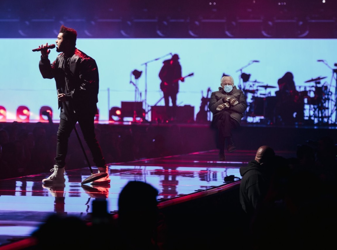 PHOTO Bernie Sanders In The Weeknd's Concerts