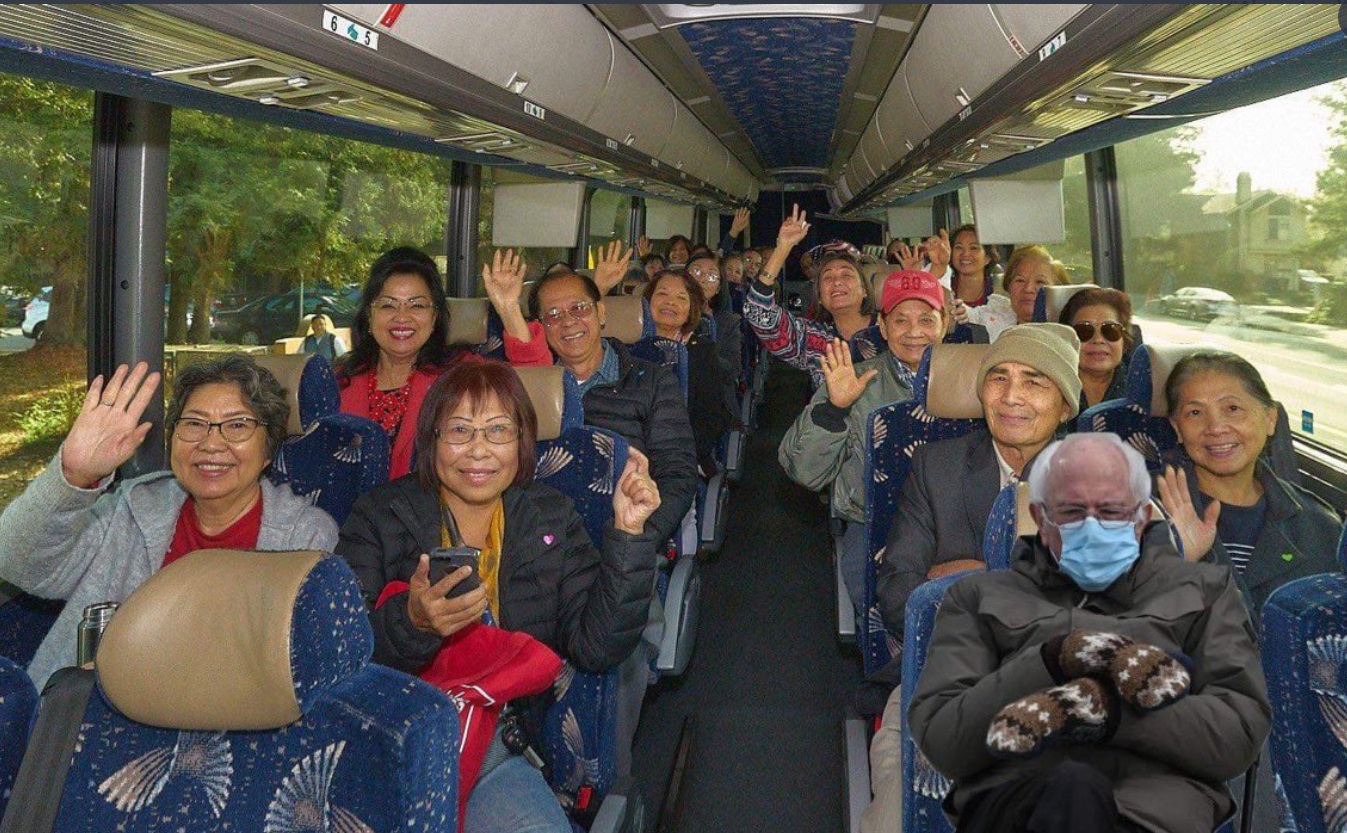 PHOTO Bernie Sanders Touring San Jose With Vietnamese Elders