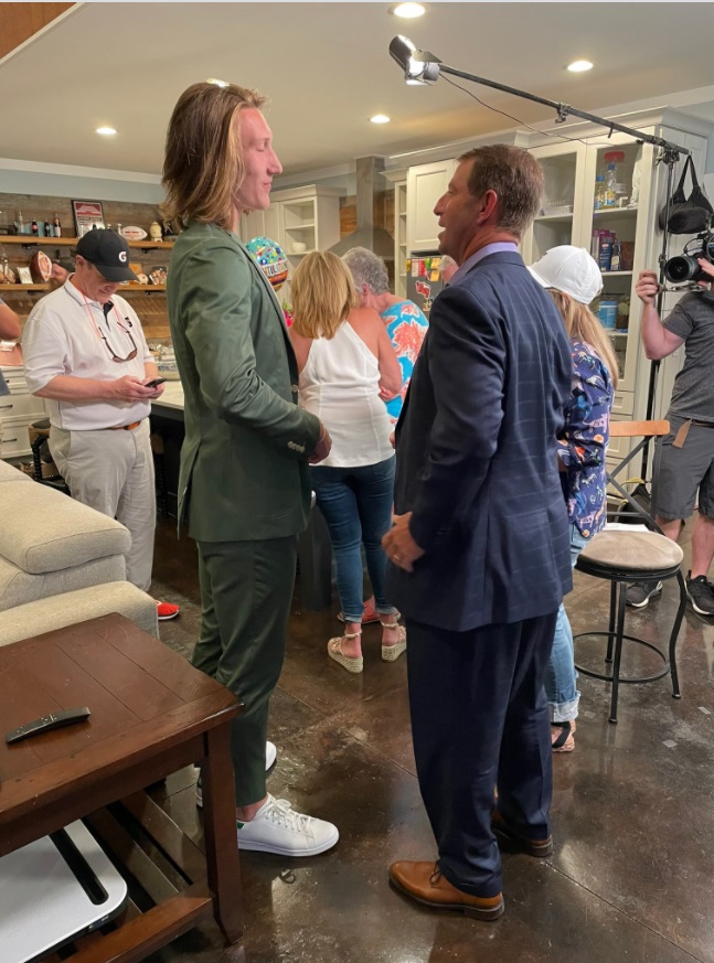 PHOTO Dabo Swinney Wearing Oversized Suit That Makes Him Look Like Used Car Salesman