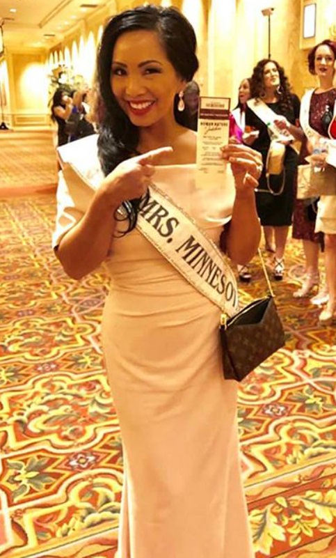 PHOTO Derek Chauvin's Ex-Wife Showing She Won Mrs Minnesota