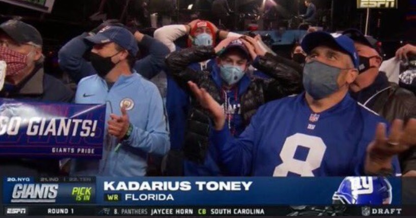 PHOTO NY Giants Fans In Agony Over The Team Picking Kadarius Toney