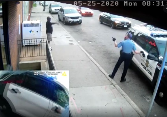 PHOTO Police Camera Catches Derek Chauvin Pointing Gun At Bystander