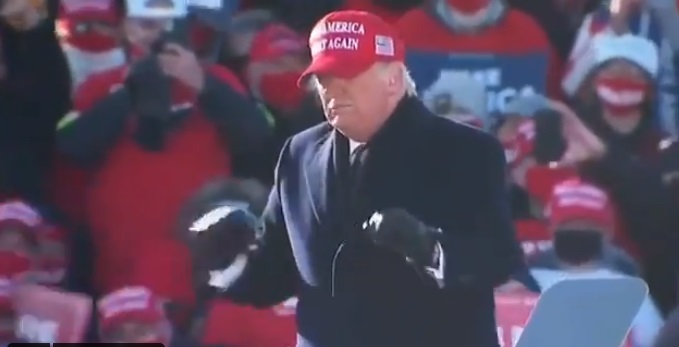 PHOTO Donald Trump Acting Like He's In A Boxing Ring