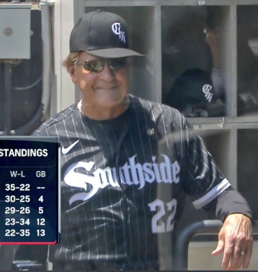 PHOTO Tony La Russa Wearing A Southside Jersey