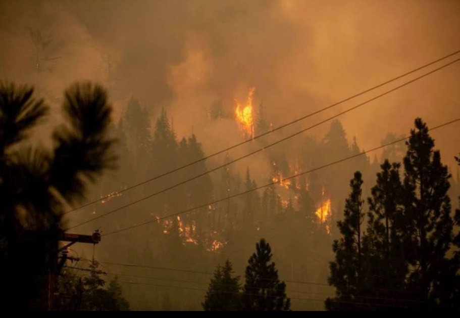 PHOTO Historic Strawberry Ridge In South Lake Tahoe Is On Fire