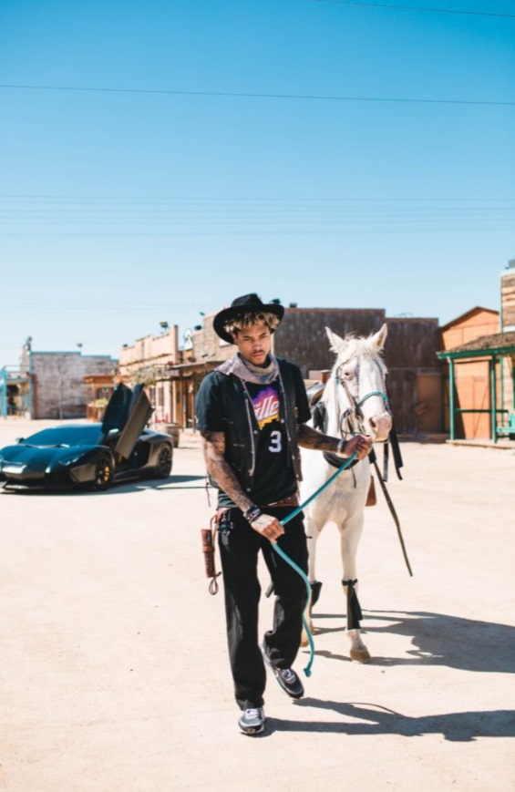 PHOTO Kelly Oubre Dressed Up Like A Cowboy With A Horse And Lambo