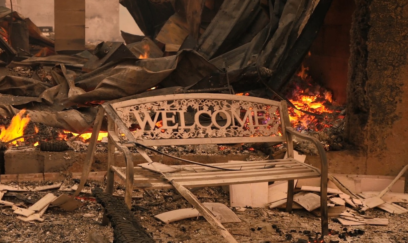 PHOTO Metal Welcome Bench Still Standing Outside Home In Greenville California Everything Else Destroyed