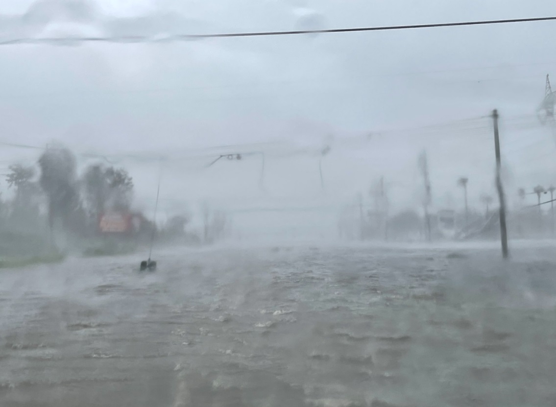 PHOTO Uh Oh Flooding In Laplace On Woodland At 51st Is Mind Blowing