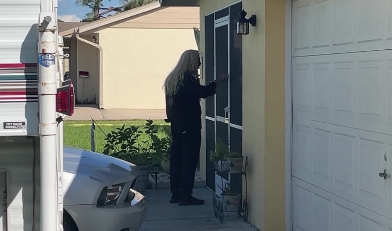 PHOTO Dog The Bounty Hunter Was Out Looking For Attention By Knocking On Brain Laundrie's Parents Door