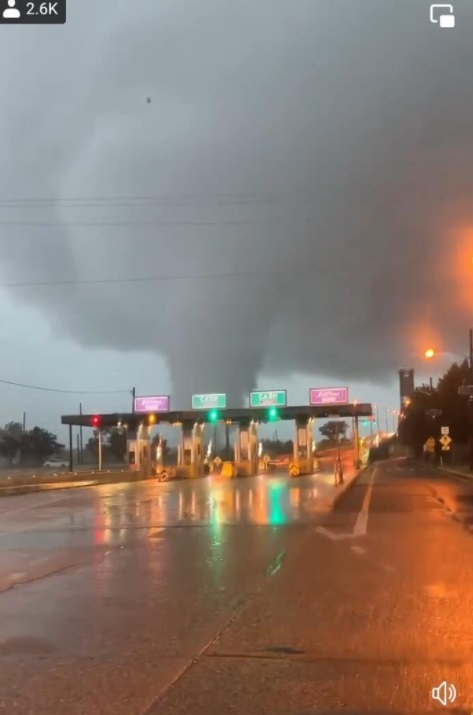 PHOTO Of Tornado From The Pennsylvania Side Looking Into New Jersey At Burlington Bristol Bridge