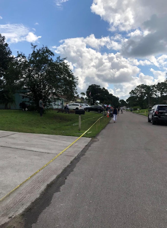 PHOTO Police Are Blocking Off All Kinds Of Streets Leading To Parks Roads Freeway And Neighbors To Keep People Safe In North Port Florida And Continue Investigation