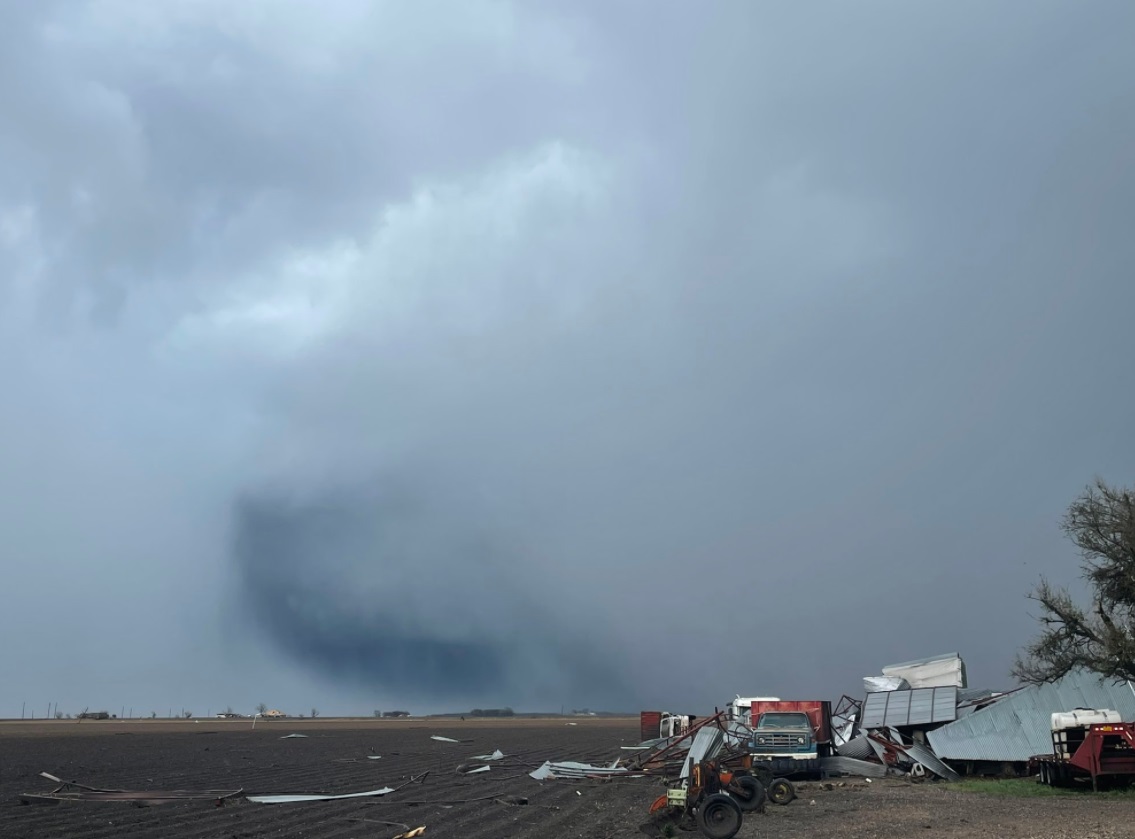 Photos Mind Boggling View Of Tornado In Granger Tx Shows That Was Not 