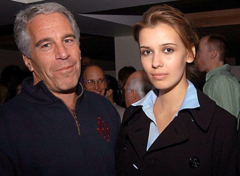 PHOTO Rachel Chandler Serving Jeffrey Epstein And Fufilling All Of His