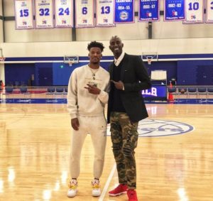 PHOTO Jimmy Butler Took A Picture In A Sweat Suit With Kevin Garnett At 76ers Practice Facility