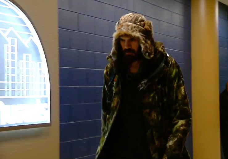 PHOTO Steven Adams Wearing Very Furry Hat