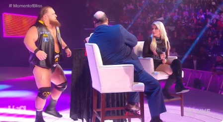 PHOTO Alexa Bliss Looking Hot Crossing Her Legs On Moment Of Bliss