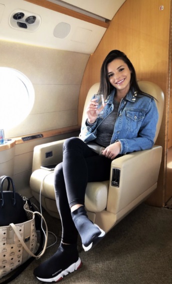 PHOTO Sean McVay's Girlfriend Takes Private Jet To Super Bowl