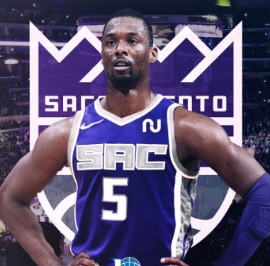 PHOTO Harrison Barnes In A Sacramento Kings 5 Jersey