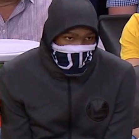 PHOTO Kevin Durant Wearing Bandana Over His Face Looks Like Slim Reaper