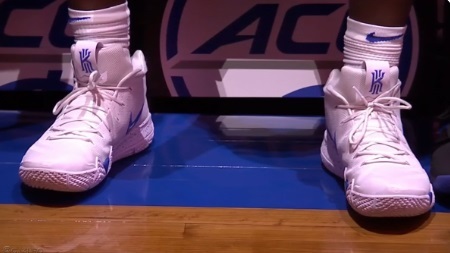 PHOTO Zion Williamson Wearing SICK White And Blue Nike Kyrie's