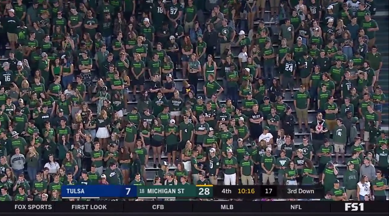 PHOTO Nerdy Michigan Fan Hanging Out In Crowd Of Michigan State Fans At Tulsa Spartans Game