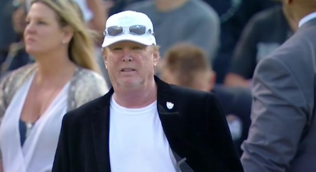 Mark Davis Shows Up To Raiders Game Like He Just Returned From Golfing