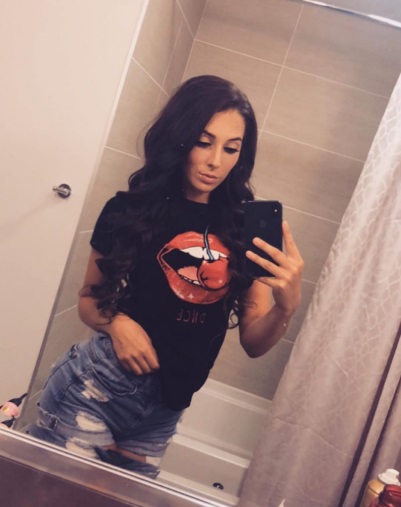 PHOTO Le’Veon Bell's Ex Girlfriend Is Super HOT