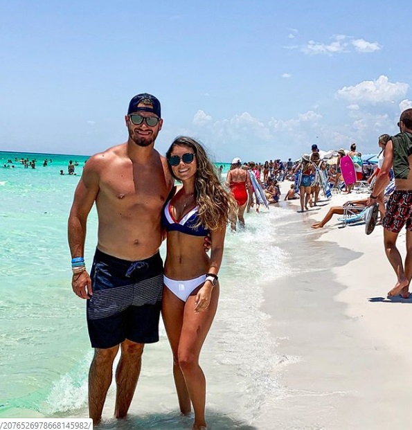 PHOTO Mitchell Trubisky's Girlfriend Is Taking The Internet By Storm