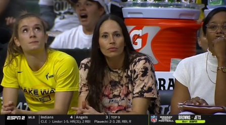 PHOTO Sue Bird In Metallica Tie Dye Shirt