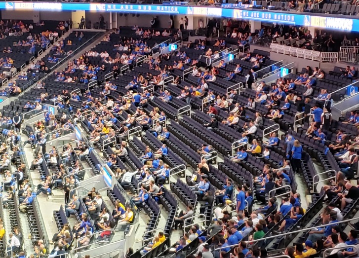 PHOTO Five Minutes Left In The 4th Quarter And Chase Center Was Cleared Out