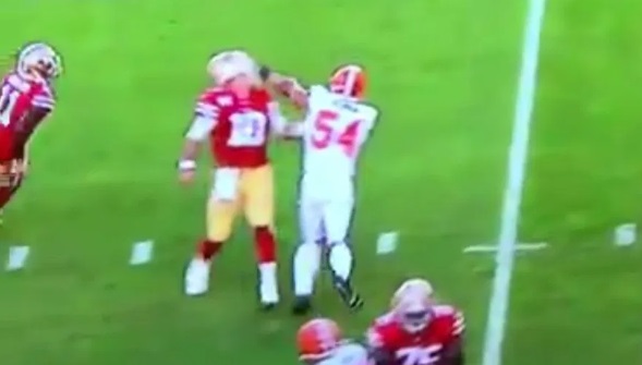 PHOTO Jim Garoppolo Punched By Browns Player