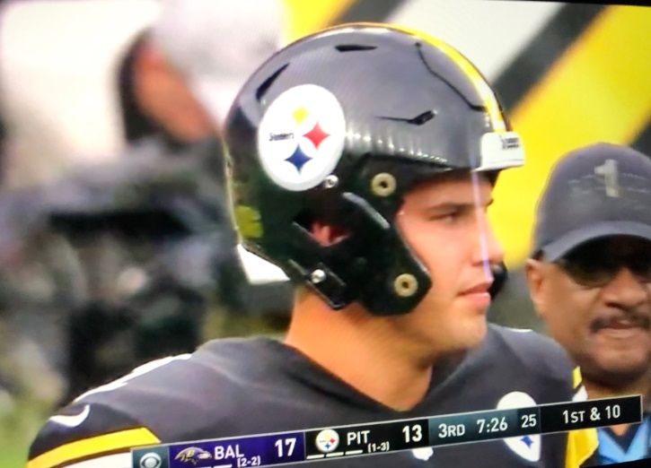 PHOTO Mason Rudolph Got Hit So Hard In The Helmet He Got Up Look Dizzy