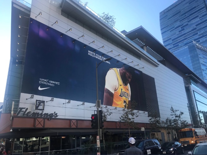 PHOTO New Nike Billboard Of Anthony Davis At LA Live