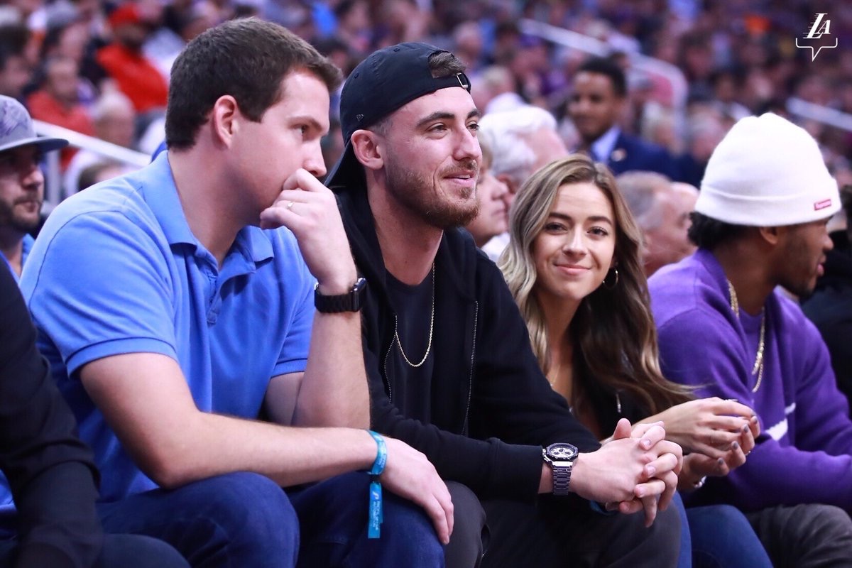 PHOTO Cody Bellinger Courtside At Lakers/Suns In Phoenix With His Hot Girlfriend Who Is Enjoying The Attention From TV Cameras