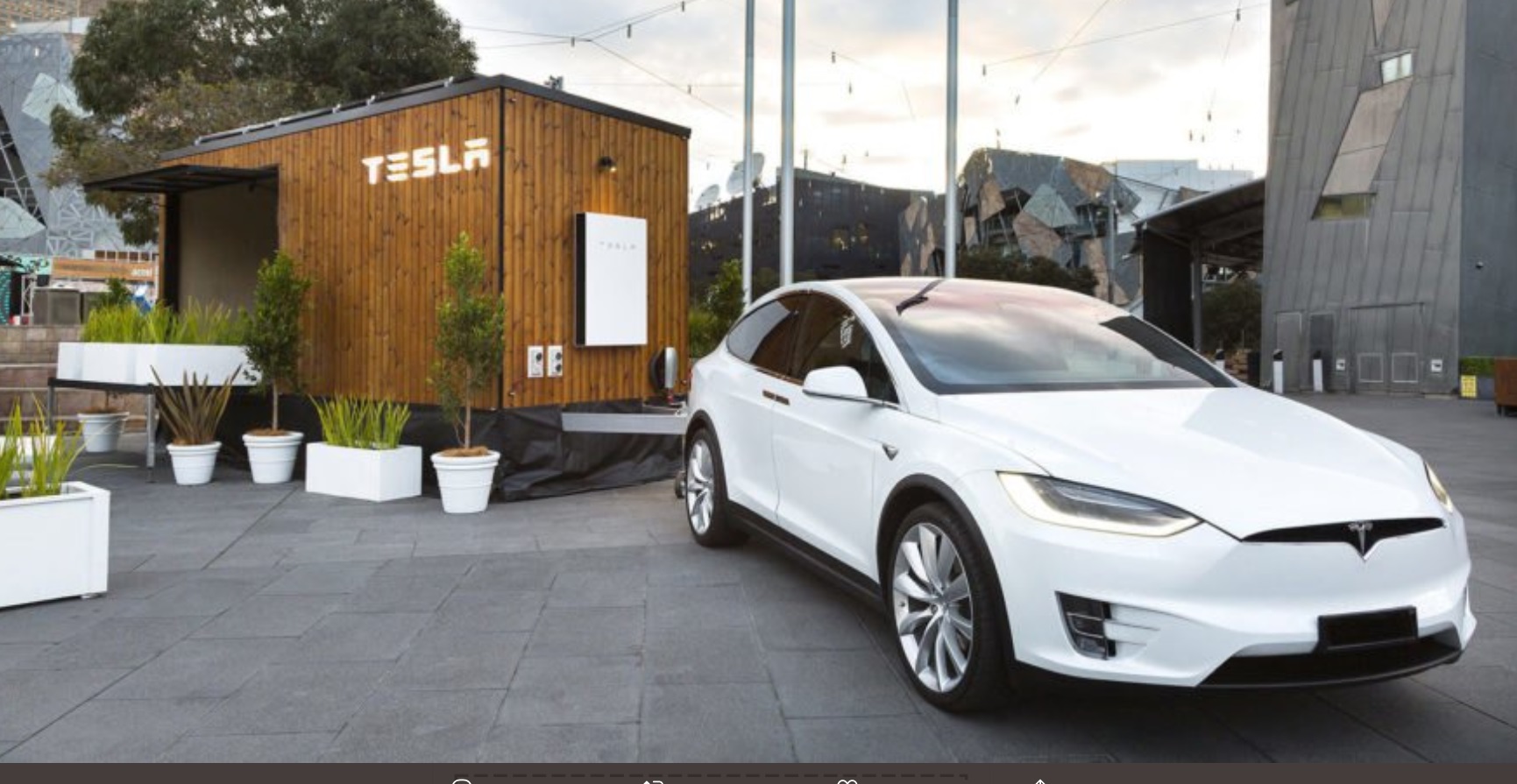 PHOTO Elon Musk's Tesla Model S Parked Outside Tesla Warehouse