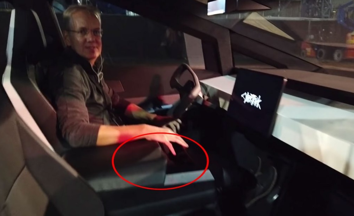 PHOTO Tesla Cybertruck Has Hidden Center Fold Down Front Seat Cup Holder And Storage Area