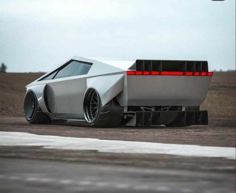 PHOTO Tesla Cybertruck That Looks Like A Lamborghini