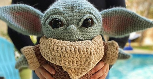 PHOTO Baby Yoda Crocheted Out Of Thread